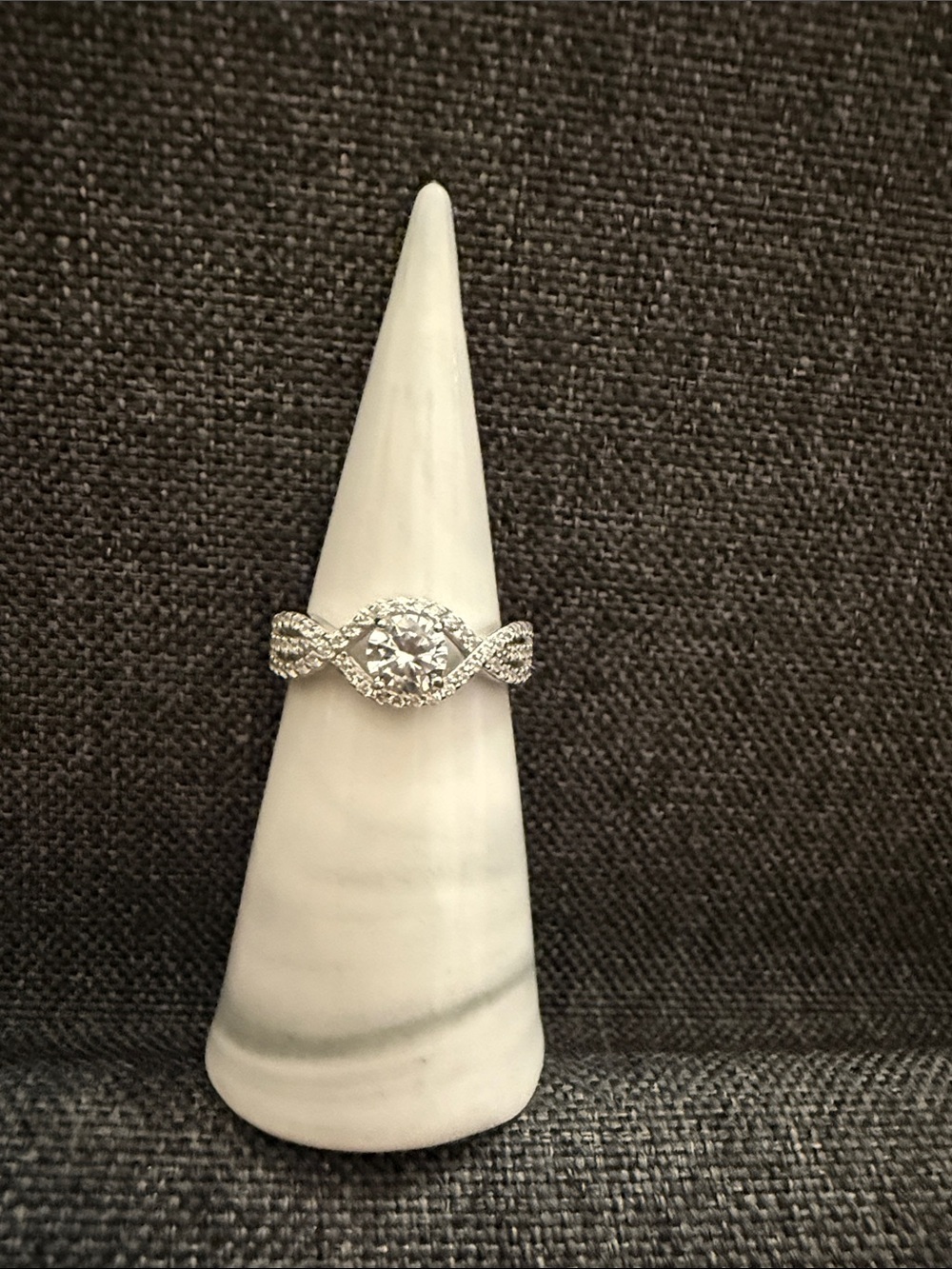 Ryze Party .925 sterling silver ring Size 8